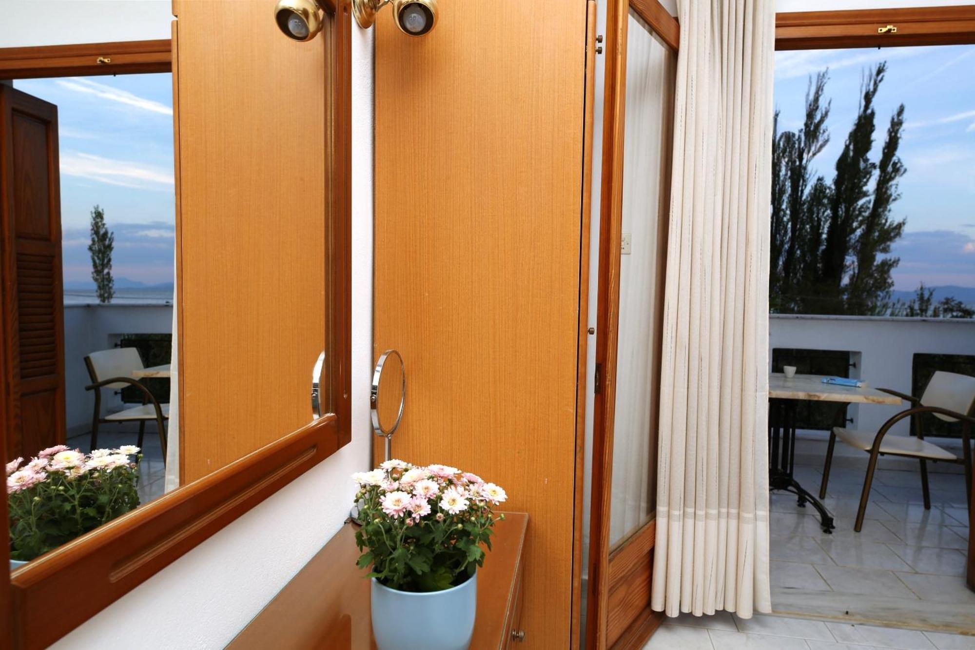 Okeanis Apartments 칼라네라 외부 사진